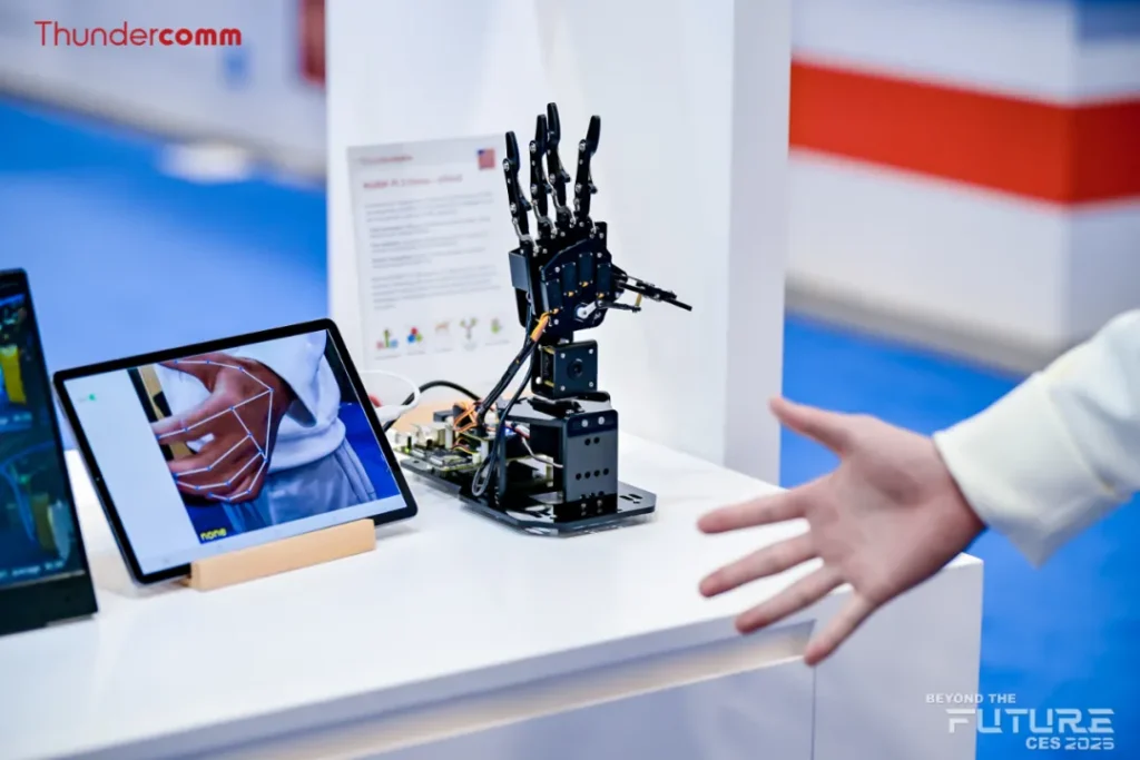 CES 2025丨创通联达正式宣布魔方派3全球发售,售价179美元插图2 CES 2025丨创通联达正式宣布魔方派3全球发售,售价179美元插图2