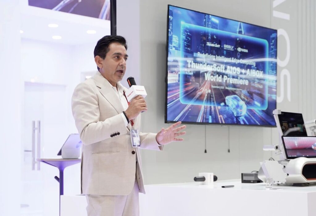 中科创达携手吉利汽车集团,NVIDIA共同在IAA2025亮相AIBOX,为规模化AI上车提供强大助力插图4 中科创达携手吉利汽车集团,NVIDIA共同在IAA2025亮相AIBOX,为规模化AI上车提供强大助力插图4